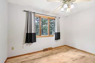 14 Village Homes Dr, Waunakee, WI 53597 - Photo 16