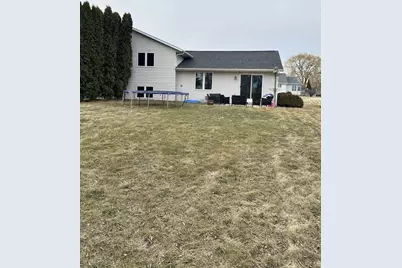 109 Jennifer Lane, Fall River, WI 53932 - Photo 38