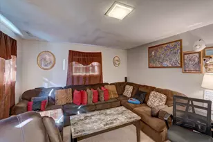 1926 Wyoming Ave, Sun Prairie, WI 53590 - Photo 20