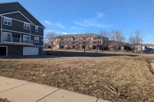 6418 Driscoll Dr, Madison, WI 53718 - Photo 1