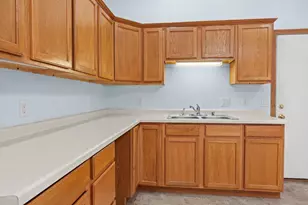 1735 Crawford St, Baraboo, WI 53913 - Photo 10