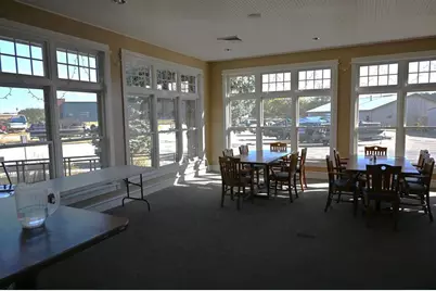 1630 E 16th Ext Street, Dubuque, IA 52001 - Photo 18