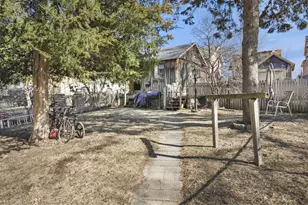 2205 Winnebago St, Madison, WI 53704 - Photo 40