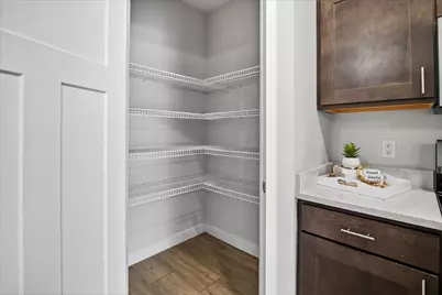 1501 N Windsor Avenue #203, Cottage Grove, WI 53527 - Photo 6