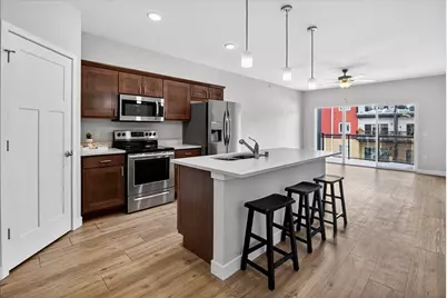 1501 N Windsor Avenue #203, Cottage Grove, WI 53527 - Photo 2