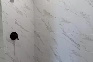 5617 Glorious Dr, Madison, WI 53718 - Photo 6