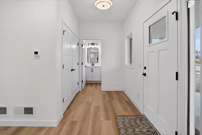 5613 Glorious Drive, Madison, WI 53718 - Photo 6