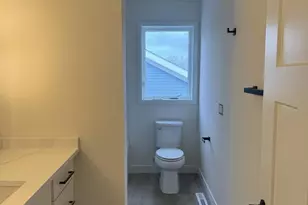 5613 Glorious Dr, Madison, WI 53718 - Photo 26