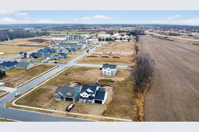5613 Glorious Drive, Madison, WI 53718 - Photo 10