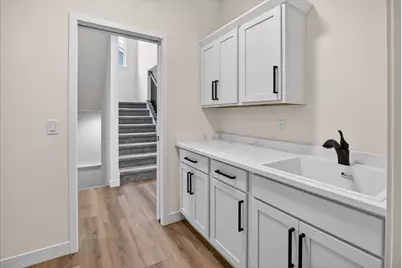 5613 Glorious Drive, Madison, WI 53718 - Photo 24