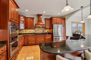 1252 Dartmouth Dr, Waunakee, WI 53597 - Photo 18