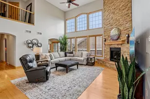 1252 Dartmouth Dr, Waunakee, WI 53597 - Photo 10