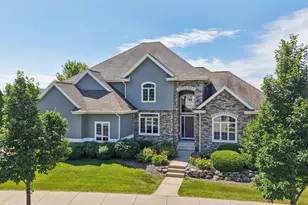 1252 Dartmouth Dr, Waunakee, WI 53597 - Photo 2