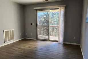 960 Rockefeller Ln, Madison, WI 53704 - Photo 20