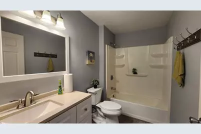 960 Rockefeller Lane, Madison, WI 53704 - Photo 22