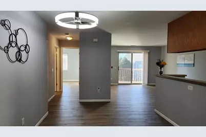 960 Rockefeller Lane, Madison, WI 53704 - Photo 4