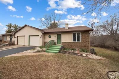 425 N Wright Road, Janesville, WI 53546 - Photo 2