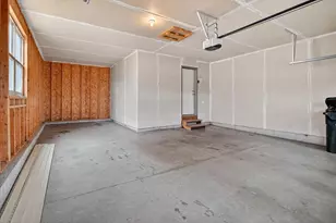 1233 Jasmine Dr, Madison, WI 53719 - Photo 40