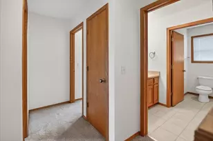 1233 Jasmine Dr, Madison, WI 53719 - Photo 62