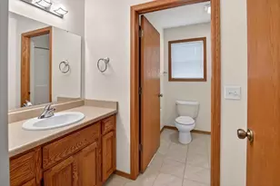 1233 Jasmine Dr, Madison, WI 53719 - Photo 48