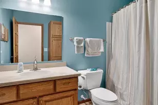 7917 Oak View Dr, Madison, WI 53719 - Photo 20