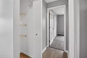 7102 Flagship Dr, Madison, WI 53719 - Photo 36