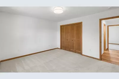 322 Roosevelt Street, Baraboo, WI 53913 - Photo 18