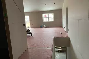 322 Roosevelt St, Baraboo, WI 53913 - Photo 2