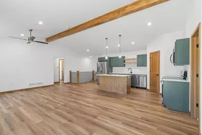 322 Roosevelt Street, Baraboo, WI 53913 - Photo 8