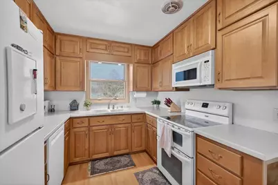 4510 Elgar Lane, Madison, WI 53704 - Photo 14