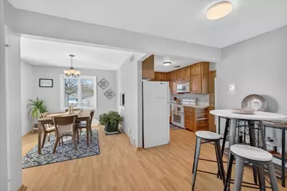 4510 Elgar Lane, Madison, WI 53704 - Photo 8