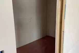 402 Roosevelt St, Baraboo, WI 53913 - Photo 6