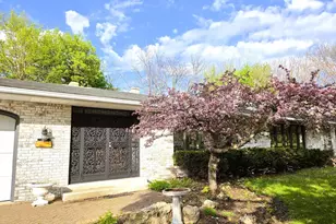 2901 Grandview Blvd, Madison, WI 53713 - Photo 2