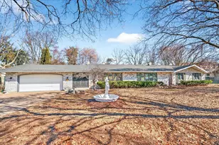 2901 Grandview Blvd, Madison, WI 53713 - Photo 4