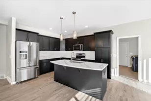 533 Redan Dr, Madison, WI 53593 - Photo 16