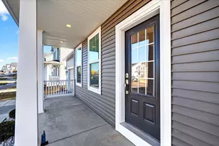 533 Redan Dr, Madison, WI 53593 - Photo 2