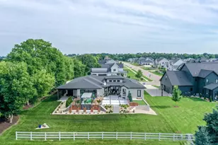 5803 Bellewood Dr, Waunakee, WI 53597 - Photo 68