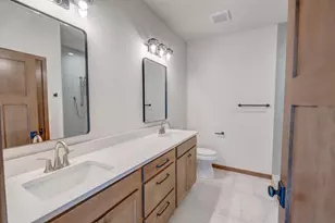 103 Graelyn Cir, Barneveld, WI 53507 - Photo 20