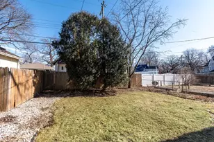 821 Minakwa Dr, Madison, WI 53711 - Photo 2