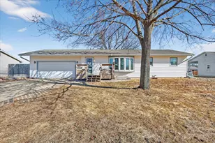 198 Juniper Ave, Brodhead, WI 53520 - Photo 2