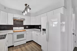 198 Juniper Ave, Brodhead, WI 53520 - Photo 12