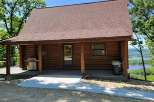 114 American Heritage Rd, De Soto, WI 54624 - Photo 2