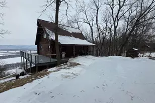 114 American Heritage Rd, De Soto, WI 54624 - Photo 8