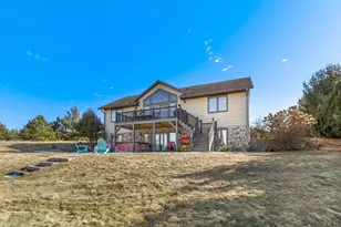 W5588 S Stone Gate Dr, New Lisbon, WI 53950 - Photo 14