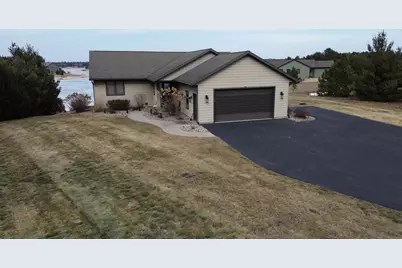 W5588 S Stone Gate Drive, New Lisbon, WI 53950 - Photo 34