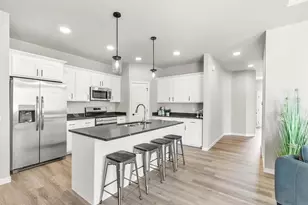 2864 Wild Goose Wy, Stoughton, WI 53589 - Photo 8