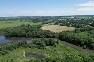 812 Sarah St, Belleville, WI 53508 - Photo 24