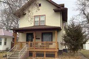 308 McLean Ave, Tomah, WI 54660 - Photo 1