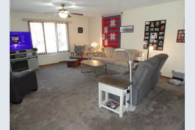 4025 Mackinac Dr, Janesville, WI 53546 - Photo 10