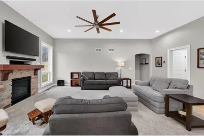 3092 Parker Pass, Sun Prairie, WI 53590 - Photo 6